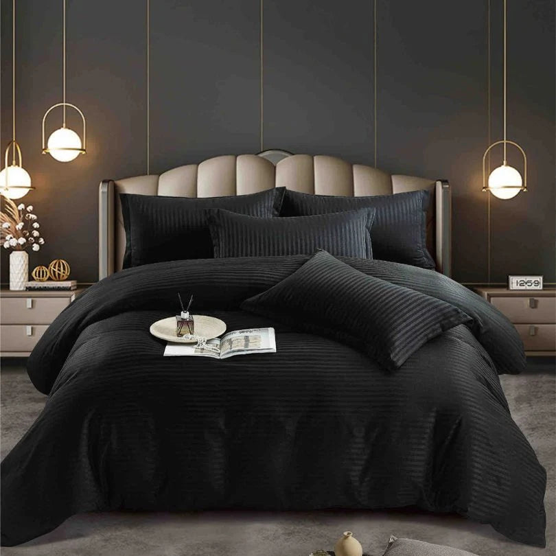 Lenjerie de Pat Damasc – 6 Piese cu Elastic, Elegantă și Rafinată – 2381 J